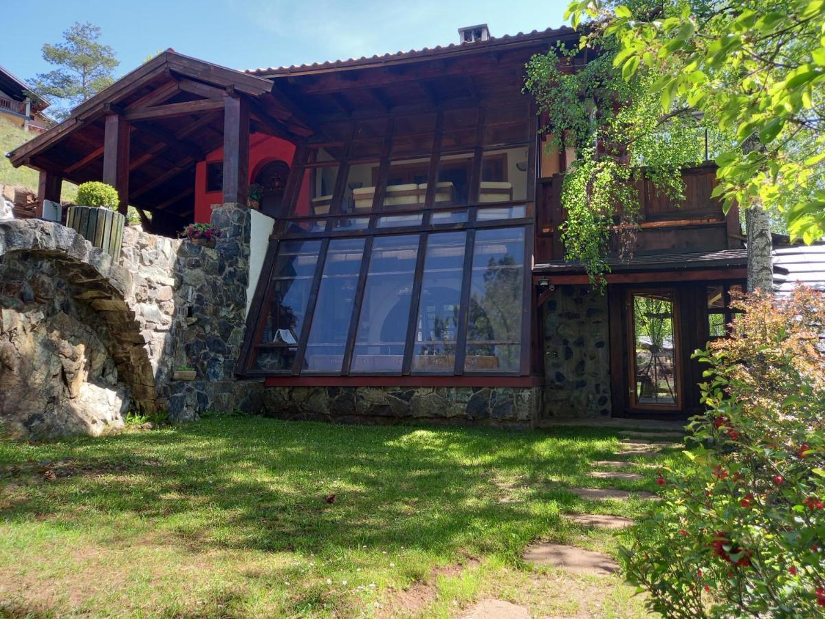 Apartments Carevo Polje ซลาตีบอร์ ภายนอก รูปภาพ