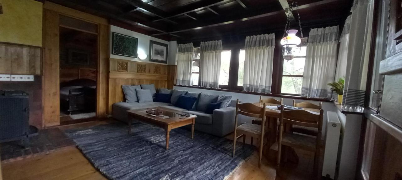 Apartments Carevo Polje ซลาตีบอร์ ภายนอก รูปภาพ