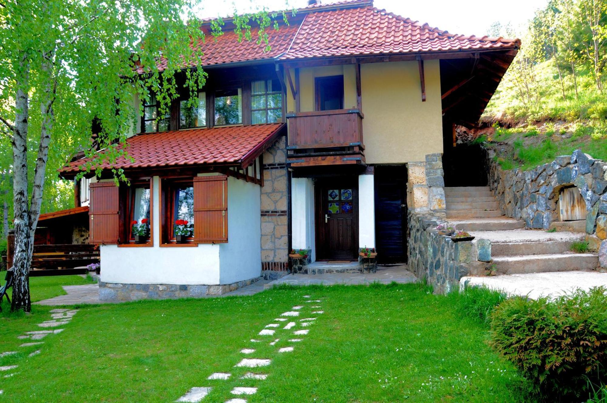 Apartments Carevo Polje ซลาตีบอร์ ภายนอก รูปภาพ