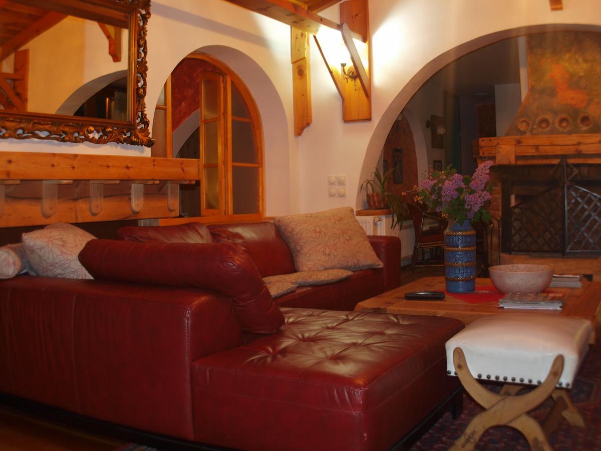 Apartments Carevo Polje ซลาตีบอร์ ภายนอก รูปภาพ